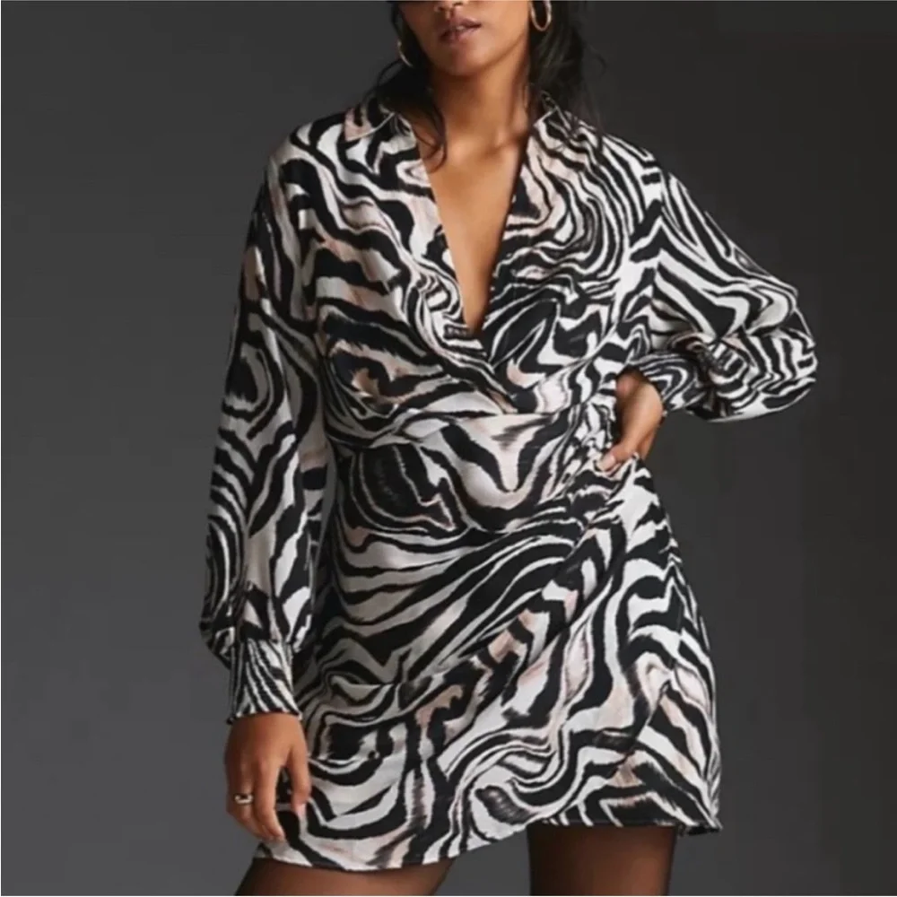 Anthropologie Faux Wrap Zebra Print Long Sleeve Mini Dress sz 12P - Picture 15 of 15